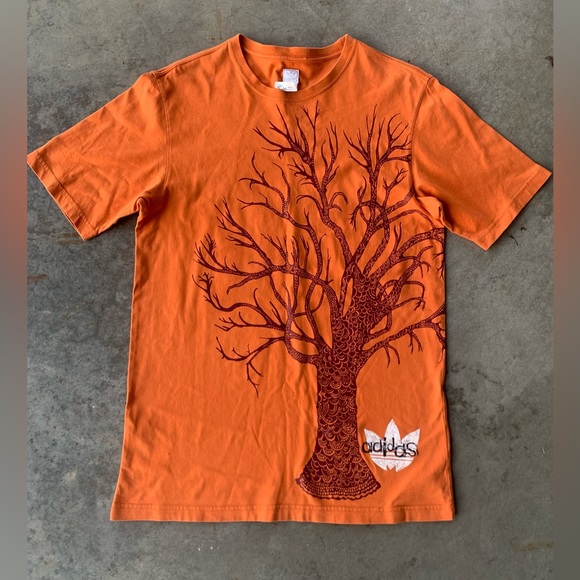 Y2K Adidas Graphic Tee Tree Design - Picture 1 of 4